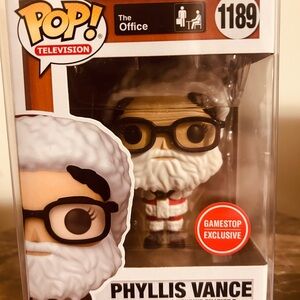 Funko Pop! The Office Phyllis Vance #1189 GameStop Exclusive Figure Damage